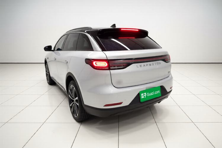 Used Leapmotor C11 2024 All-Electric 580 Luxury Edition Rear Left 45 Deg