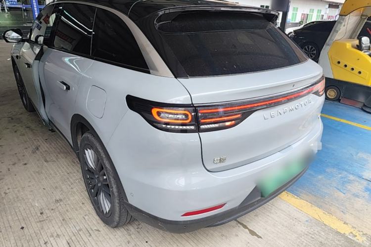 Used Leapmotor C11 2024 Range-Extended 300 LiDAR Edition Rear Left 45 Deg