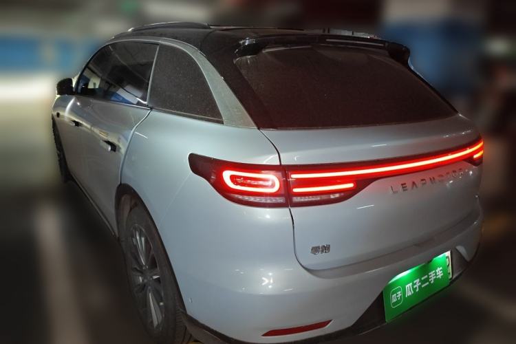Used Leapmotor C11 2024 All-Electric 580 Luxury Edition Rear Left 45 Deg