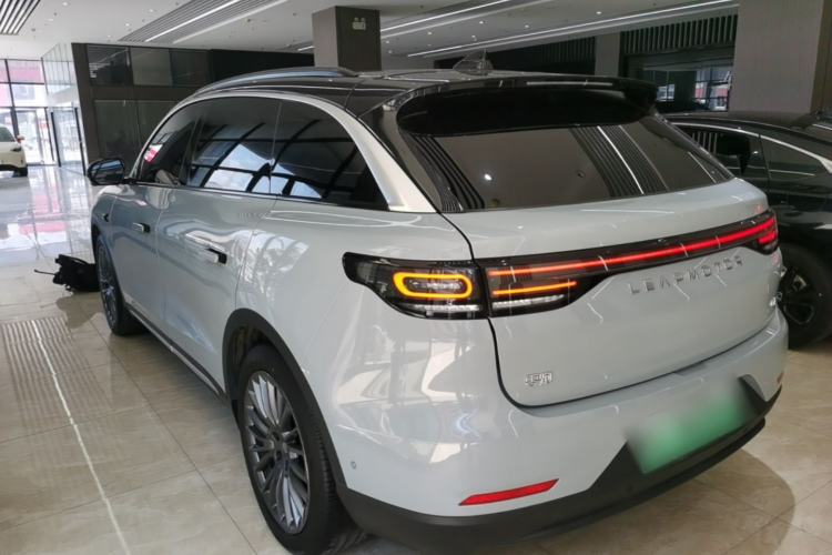 Used Leapmotor C11 2024 All-Electric 580 Luxury Edition Rear Left 45 Deg