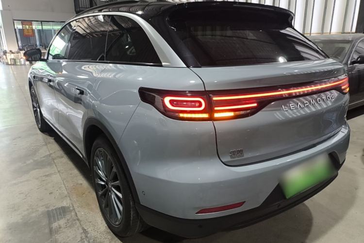 Used Leapmotor C11 2024 All-Electric 580 Luxury Edition Rear Left 45 Deg