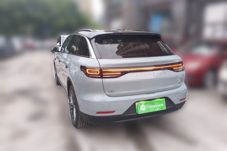 Used Leapmotor C11 2024 All-Electric 580 Luxury Edition Rear Left 45 Deg