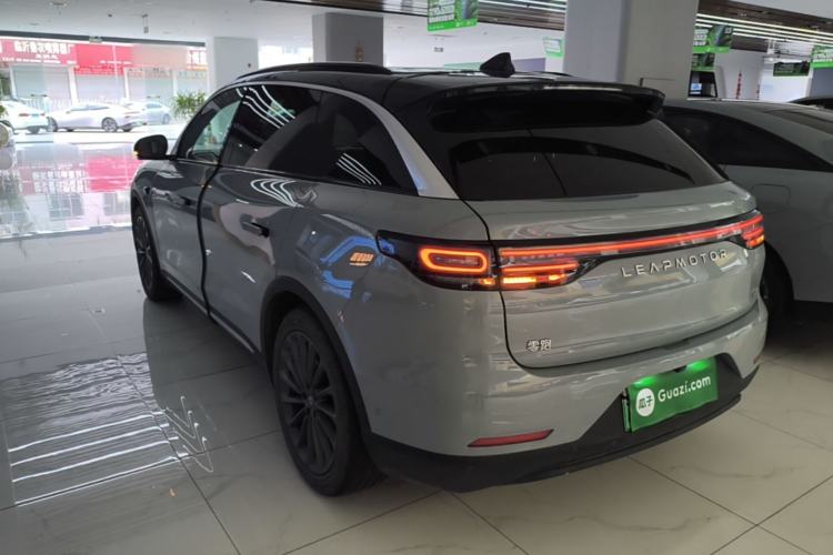 Used Leapmotor C11 2024 All-Electric 580 Luxury Edition Rear Left 45 Deg