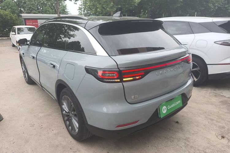 Used Leapmotor C11 2024 Range-Extended 300 Luxury Edition Rear Left 45 Deg