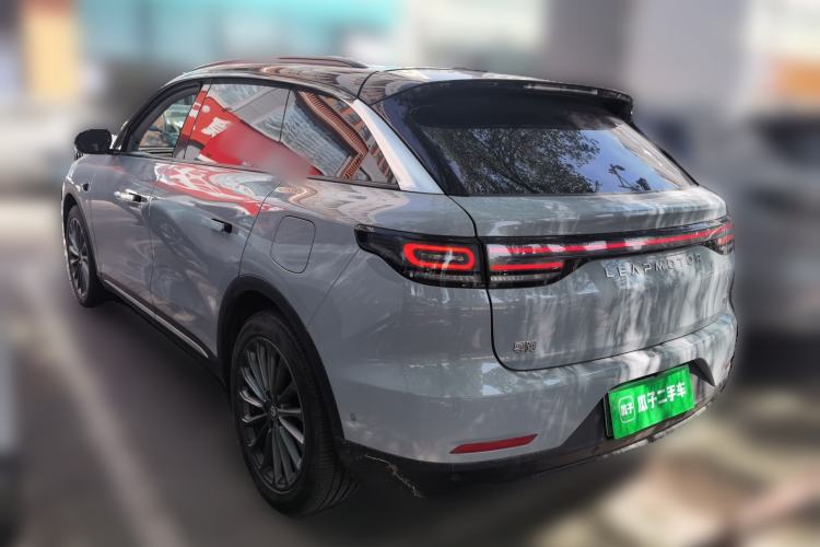 Used Leapmotor C11 2024 Range-Extended 300 Luxury Edition Rear Left 45 Deg