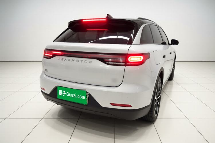 Used Leapmotor C11 2024 All-Electric 580 Luxury Edition Rear Right 45 Deg