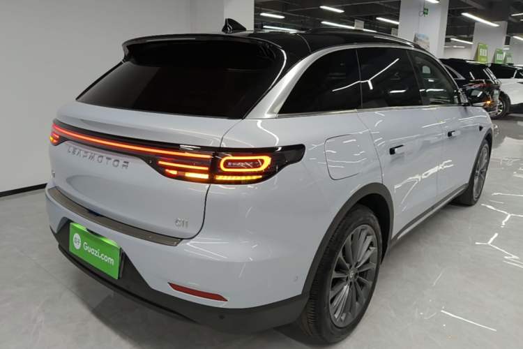 Used Leapmotor C11 2024 All-Electric 580 Luxury Edition Rear Right 45 Deg