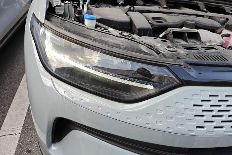 Used Leapmotor C11 2024 Range-Extended 300 LiDAR Edition Right Front Headlight
