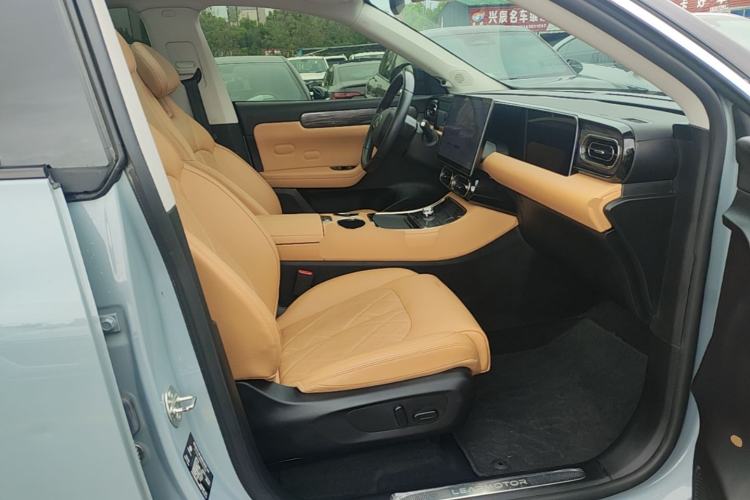 Used Leapmotor C11 2024 Range-Extended 300 Luxury Edition Right Front Seat