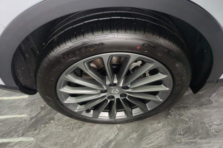 Used Leapmotor C11 2024 Range-Extended 300 Luxury Edition Right Rear Wheel Hub