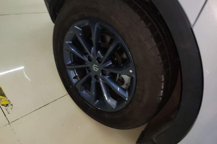 Used Leapmotor C11 2024 Pure Electric 515 Smart Edition Right Rear Wheel Hub