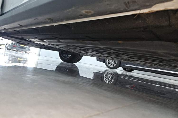Used Leapmotor C11 2024 Range-Extended 300 Luxury Edition Right Side Sill