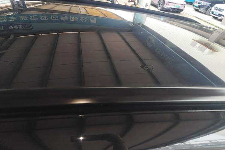 Used Leapmotor C11 2024 Range-Extended 300 LiDAR Edition Roof