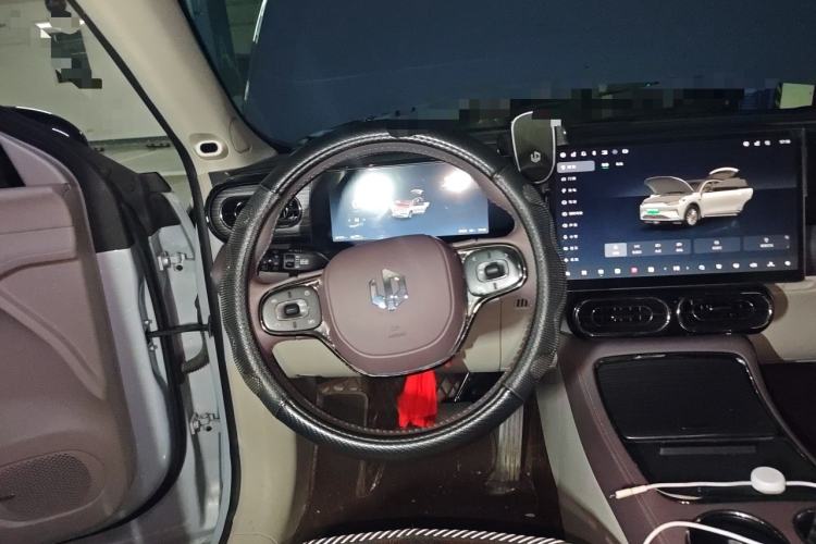 Used Leapmotor C11 2024 All-Electric 580 Luxury Edition Steering Wheel