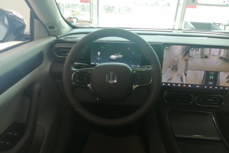 Used Leapmotor C11 2024 All-Electric 580 Luxury Edition Steering Wheel
