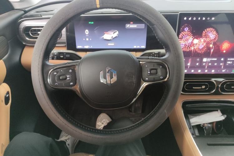 Used Leapmotor C11 2024 All-Electric 580 Luxury Edition Steering Wheel