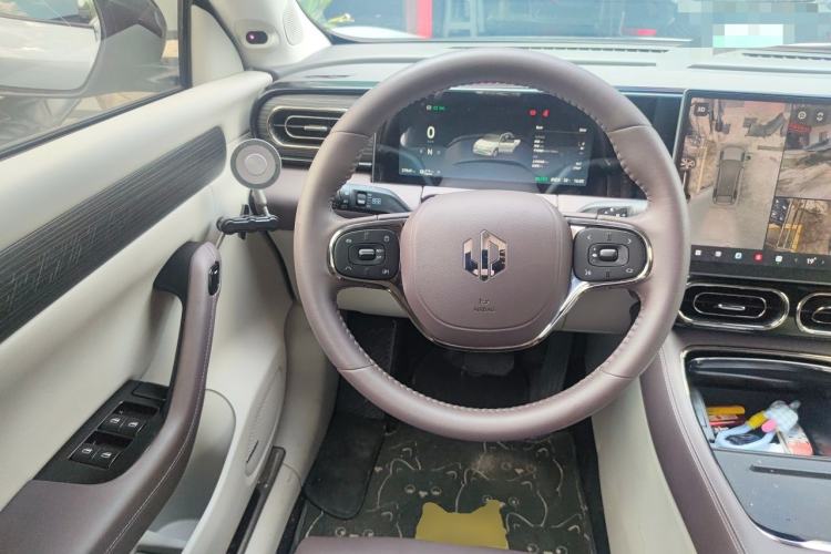 Used Leapmotor C11 2024 All-Electric 580 Luxury Edition Steering Wheel