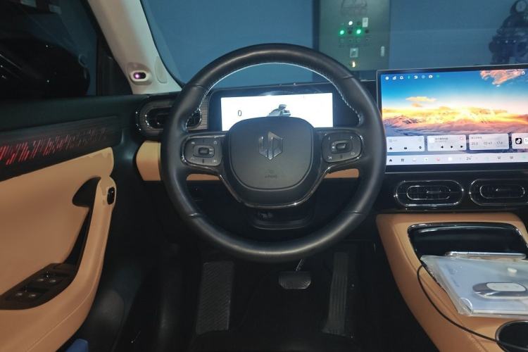 Used Leapmotor C11 2024 All-Electric 580 Luxury Edition Steering Wheel