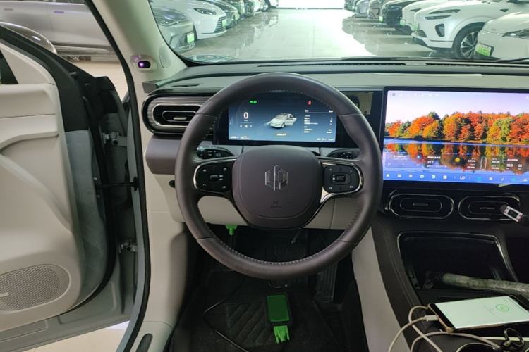 Used Leapmotor C11 2024 All-Electric 580 Luxury Edition Steering Wheel