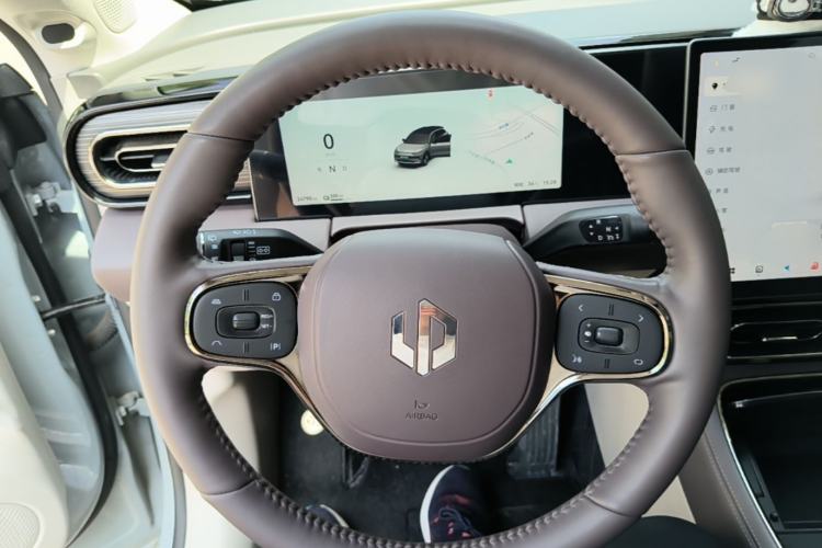 Used Leapmotor C11 2024 All-Electric 580 Luxury Edition Steering Wheel