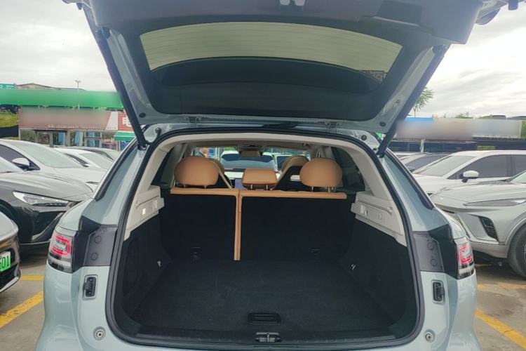 Used Leapmotor C11 2024 Range-Extended 300 Luxury Edition Trunk