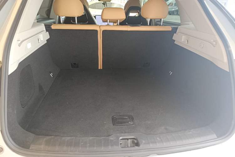 Used Leapmotor C11 2024 All-Electric 580 Luxury Edition Trunk