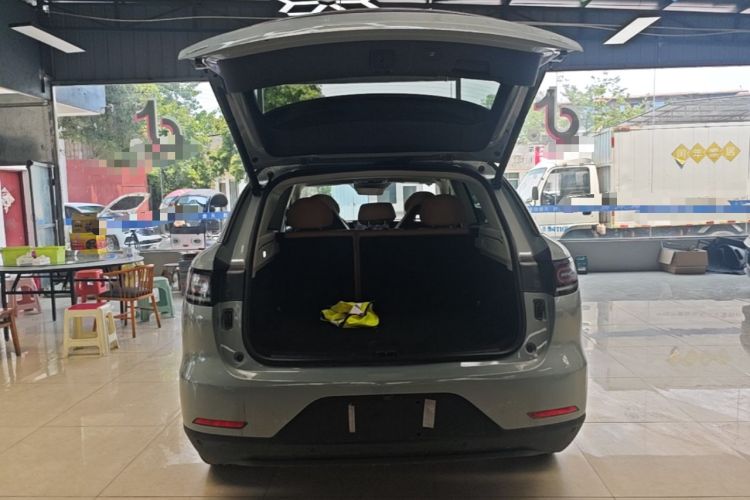 Used Leapmotor C11 2024 Range-Extended 300 Luxury Edition Trunk