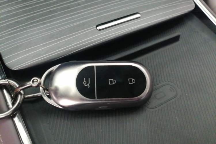 Used Leapmotor C11 2024 All-Electric 580 Luxury Edition Vehicle Key