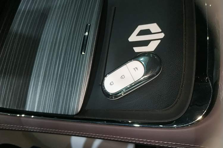Used Leapmotor C11 2024 All-Electric 580 Luxury Edition Vehicle Key