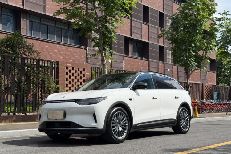 Used Leapmotor C11 2024 All-Electric 580 Luxury Edition Guazi used car, China used car export, Used car for sale, Used cars, Cheapest cars for sale