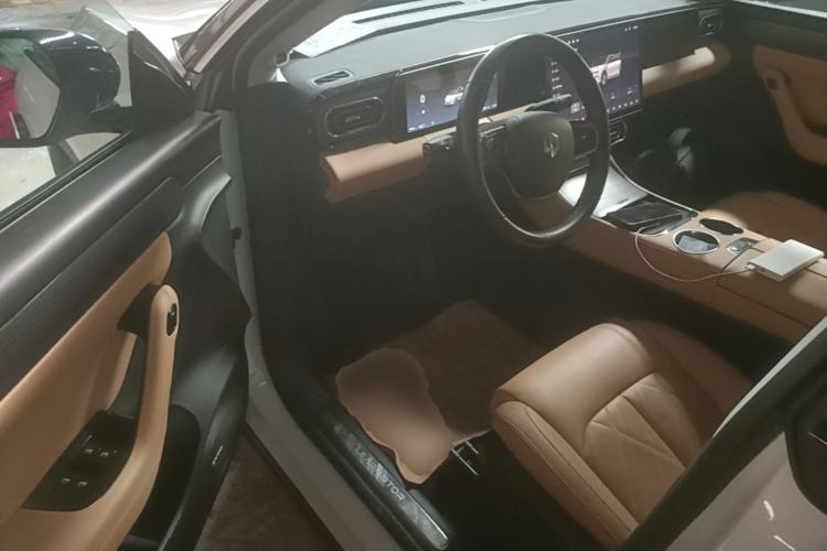 Used Leapmotor C11 2024 All-Electric 580 Luxury Edition Driver Seat