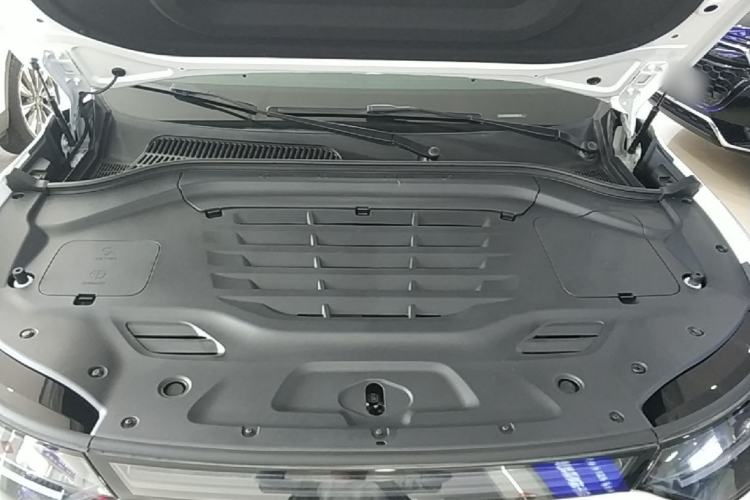 Used Leapmotor C11 2024 All-Electric 580 Luxury Edition Engine Bay