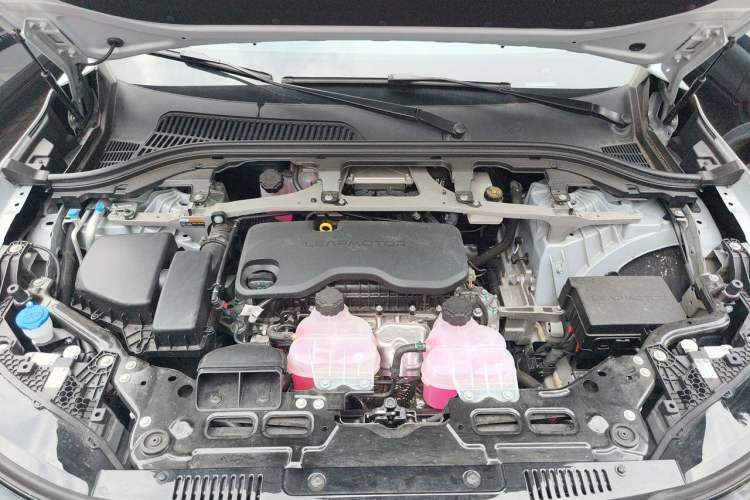 Used Leapmotor C11 2024 Range-Extended 300 Luxury Edition Engine Bay