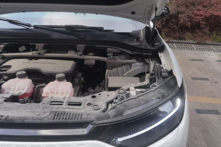 Used Leapmotor C11 2024 Range-Extended 300 Luxury Edition Engine Bay Left