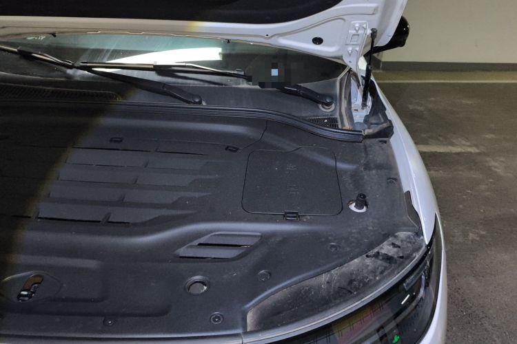 Used Leapmotor C11 2024 All-Electric 580 Luxury Edition Engine Bay Left