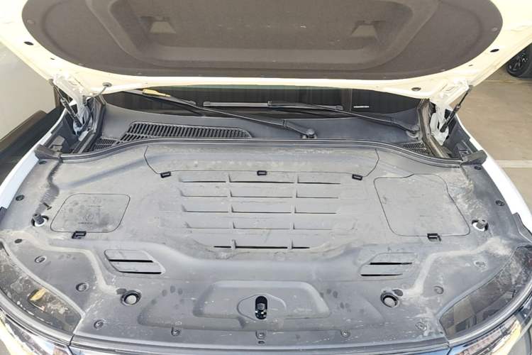 Used Leapmotor C11 2024 All-Electric 580 Luxury Edition Engine Bay