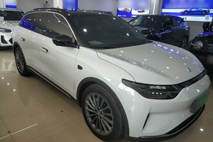 Used Leapmotor C11 2024 All-Electric 580 Luxury Edition Front Right 45 Deg