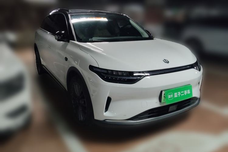 Used Leapmotor C11 2024 All-Electric 580 Luxury Edition Front Right 45 Deg