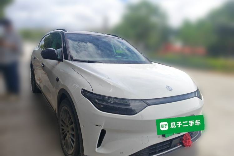 Used Leapmotor C11 2024 All-Electric 580 Luxury Edition Front Right 45 Deg