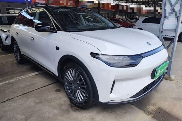 Used Leapmotor C11 2024 All-Electric 580 Luxury Edition Front Right 45 Deg