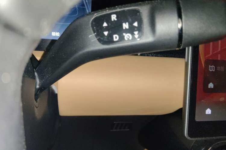 Used Leapmotor C11 2024 All-Electric 580 Luxury Edition Gear Lever