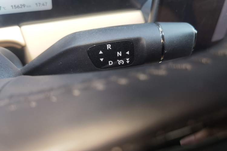 Used Leapmotor C11 2024 Range-Extended 300 Luxury Edition Gear Lever