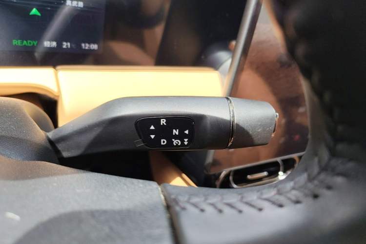 Used Leapmotor C11 2024 All-Electric 580 Luxury Edition Gear Lever