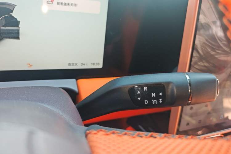 Used Leapmotor C11 2024 All-Electric 580 Luxury Edition Gear Lever