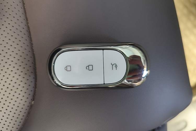 Used Leapmotor C11 2024 All-Electric 580 Luxury Edition Interior 1