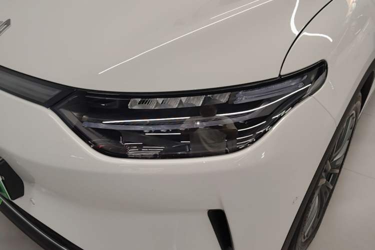 Used Leapmotor C11 2024 All-Electric 580 Luxury Edition Left Front Headlight