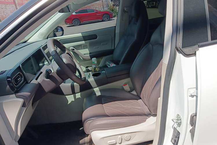 Used Leapmotor C11 2024 All-Electric 580 Luxury Edition Left Front Seat