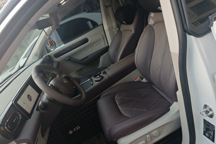 Used Leapmotor C11 2024 Range-Extended 300 LiDAR Edition Left Front Seat