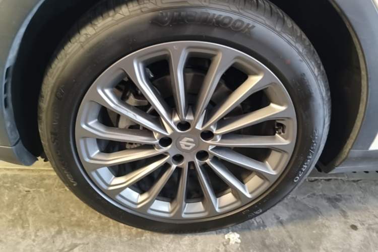 Used Leapmotor C11 2024 Range-Extended 300 Luxury Edition Left Front Wheel Hub