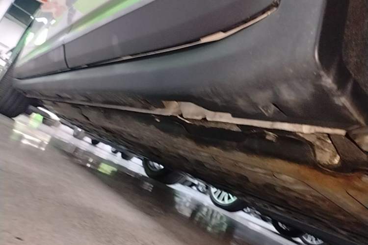 Used Leapmotor C11 2024 All-Electric 580 Luxury Edition Left Side Sill